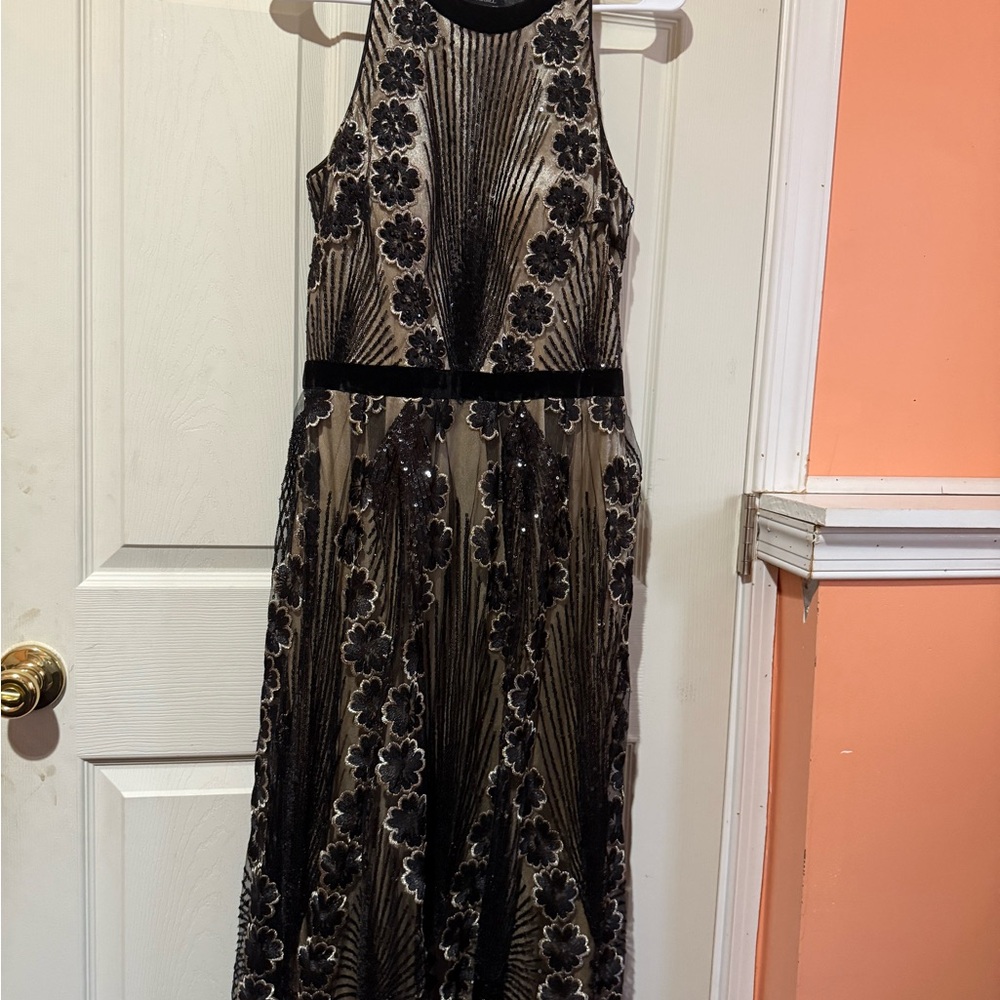 Basix Black and Gold Floral Maxi Dress NWT - Picture 3 of 9